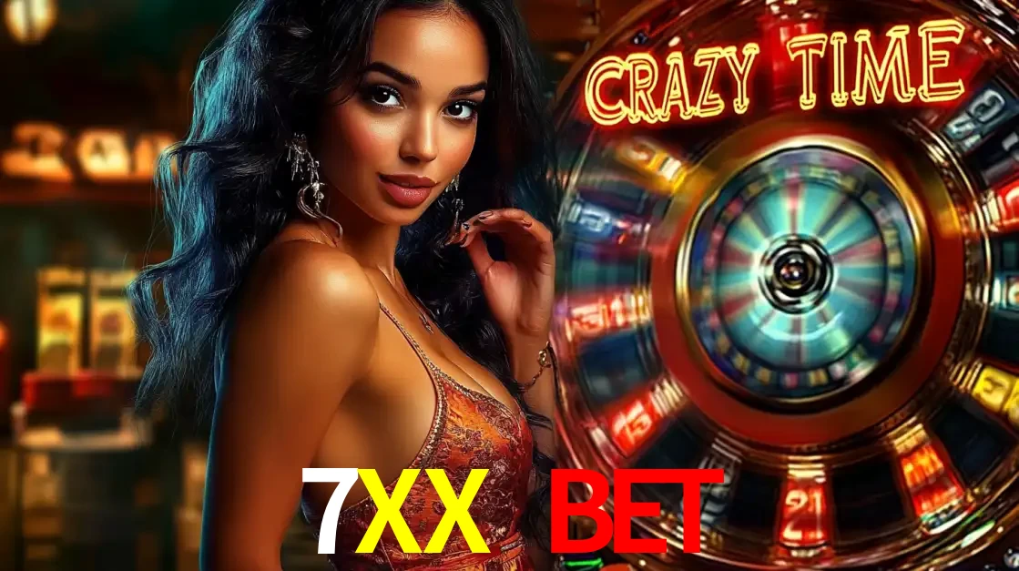 Mulher elegante ao lado da vibrante roda da fortuna do jogo de cassino ao vivo Crazy Time, um dos game shows mais populares e cheios de prêmios do 7XX BET.